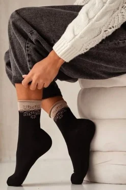 Skarpetki|Skarpetki>Milena Skarpetki Damskie Świąteczne Półfrotte UNIQUE Bezuciskowe Gwiazdka Czarne