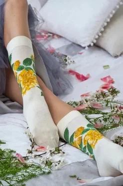 Sale ZOOKSY/RAINBOW SOCKS Skarpetki Rainbow Socks W Kwiaty Róże Peonie Pąki 3 Pary