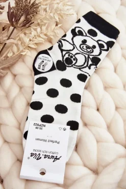 Skarpetki|Skarpetki>Aura.via Skarpety Damskie Nie Do Pary Z Misiem Czarno-Białe - Wzór 4