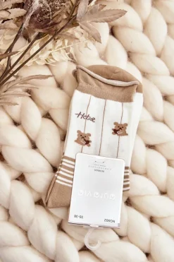 Hot Aura.via Skarpety Damskie We Wzory Beżowo-Białe