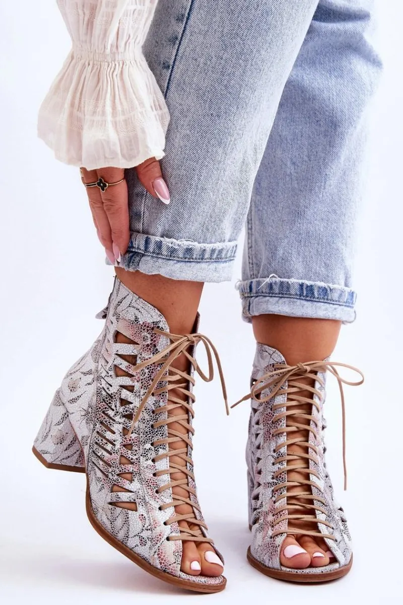 Hot Skórzane Ażurowe Botki 04040-11 Białe Damskie Botki Wiosenne|Botki Maciejka