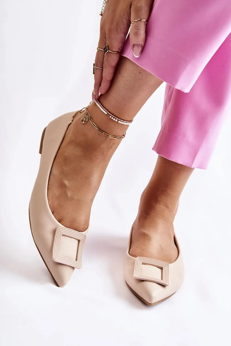 Hot Boto Skórzane Baleriny Z Ozdobą W Szpic Beżowe Simone