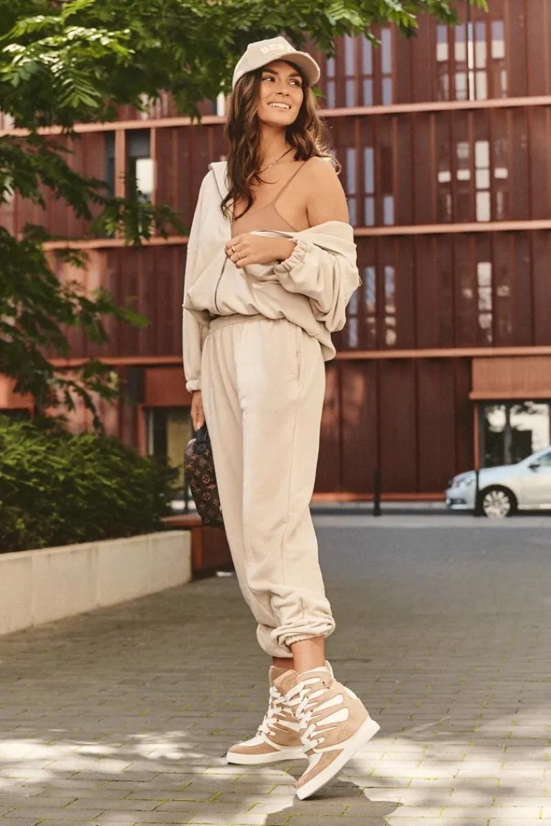 Botki Na Koturnie|Brązowe I Beżowe Botki>Boto Skórzane Botki Na Koturnie Sznurowane Beżowe Amria Beżowy