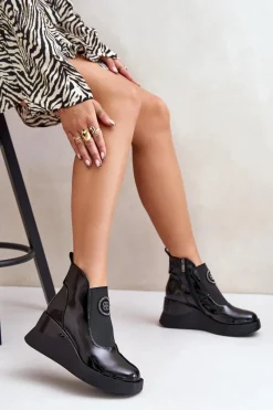 Clearance Damskie buty S.Barski Skórzane Botki Na Koturnie D&A MR880-137 Czarne