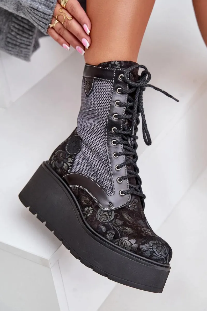 Botki Maciejka|Botki Na Koturnie>Maciejka Skórzane Botki Na Platformie I Koturnie Z Wzorzystą Cholewką 06720-01 Czarne