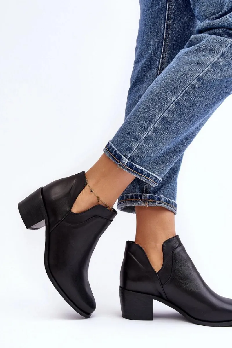 Outlet Boto Skórzane Botki Z Wycięciami Na Obcasie Czarne Dalros