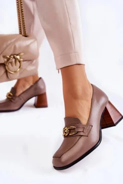 Laura Messi Skórzane Czółenka Z Łańcuchem 2514 Beżowe