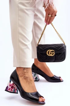 Czółenka Na Słupku|Czółenka Klasyczne><noscript><img width=