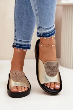 Online Damskie buty S.Barski Skórzane Damskie Klapki Z Ozdobą KV51-028 Złote Złoty