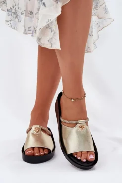 Discount Damskie buty S.Barski Skórzane Damskie Klapki Z Ozdobnym Paskiem KV51-034 Złote Złoty