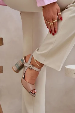 Sandały Na Słupku|Sandały Na Obcasie><noscript><img width=