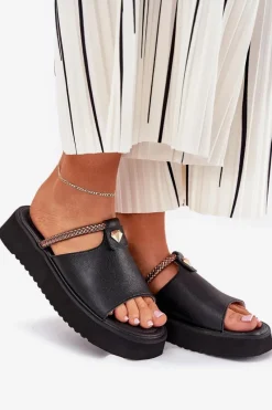 Damskie buty S.Barski Skórzane Klapki Damskie Na Platformie Z Ozdobnym Paskiem D&A MK51-475 Czarne