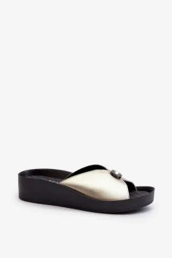 New Skórzane Klapki Damskie Z Ozdobą Złote S.Barski KV27-027 Damskie Klapki Na Koturnie|Klapki Damskie Klasyczne