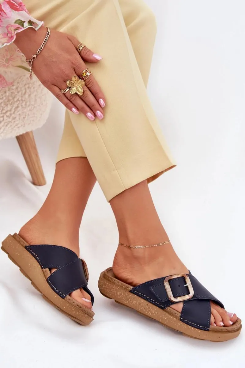 Klapki Na Platformie|Klapki Damskie Klasyczne>INBLU Skórzane Klapki Damskie Z Klamrą ED0003IU Granatowe Niebieski