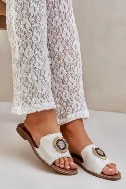 Klapki Damskie Klasyczne>Boto Skórzane Klapki Z Ozdobą Na Płaskim Obcasie Lewski 3047/O Przecierany Złoty