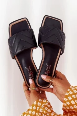 Outlet Skórzane Klapki Z Pikowaniem S.Barski 331-42 Czarne Damskie Klapki Damskie Klasyczne