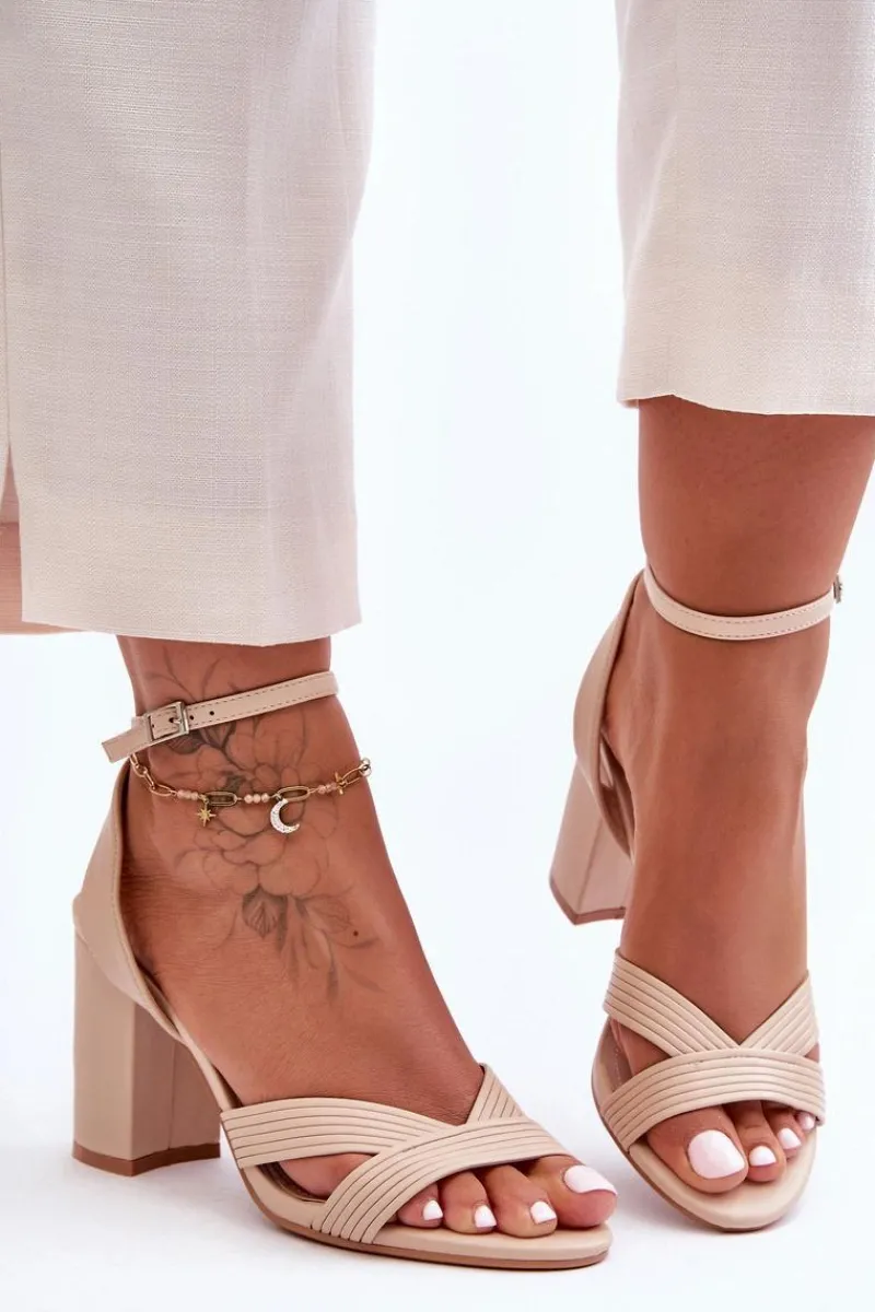 Discount Boto Skórzane Klasyczne Sandałki Na Słupku Beżowe Zipola