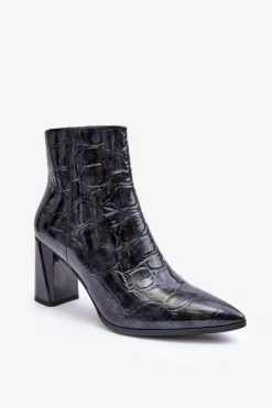 Clearance Damskie buty S.Barski Skórzane Lakierowane Botki Na Słupku S.Barski MR870-58 Granatowe