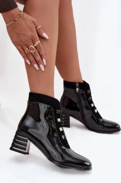 Sale D&A Skórzane Lakierowane Botki Damskie Na Słupku MR52-144 Czarne