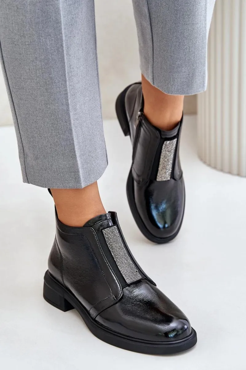 Outlet Damskie buty S.Barski Skórzane Lakierowane Niskie Botki Ze Zdobieniem Na Zamek D&A MR880-142 Czarne