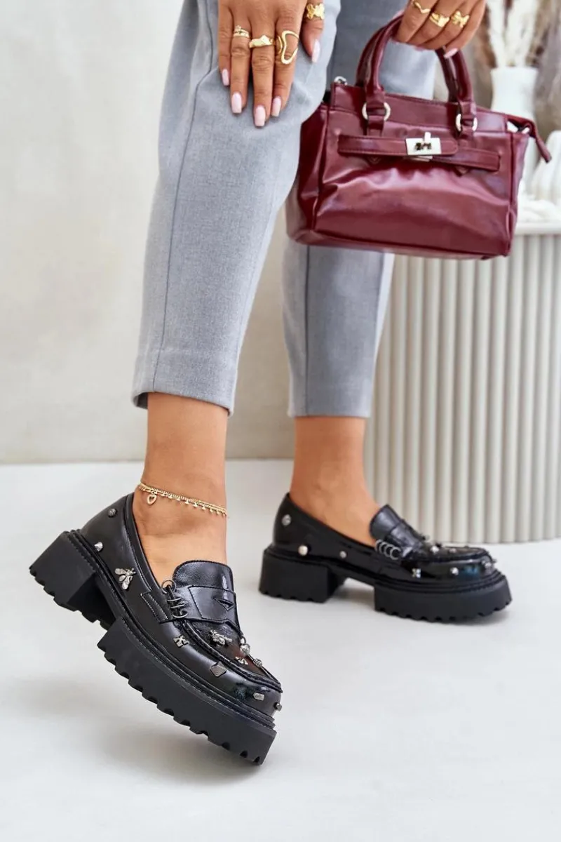 Półbuty Lakierowane|Półbuty Skórzane>Damskie buty S.Barski Skórzane Lakierowane Półbuty Damskie Z Ozdobami D&A MR880-103 Czarne