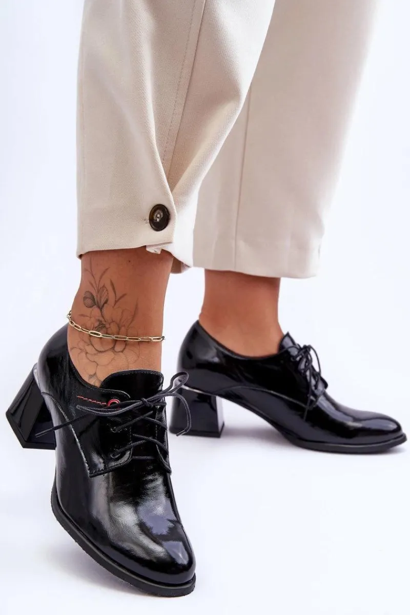 Skórzane Lakierowane Półbuty Damskie Na Obcasie Czarne Keria Damskie Półbuty Skórzane