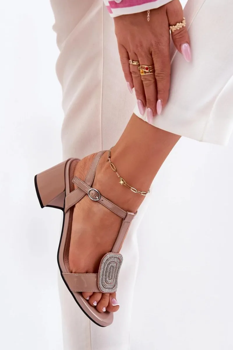 Discount Skórzane Lakierowane Sandały Damskie Na Słupku Z Ozdobą Vinceza 91134 Beżowe Damskie Sandały Na Słupku|Sandały Na Obcasie