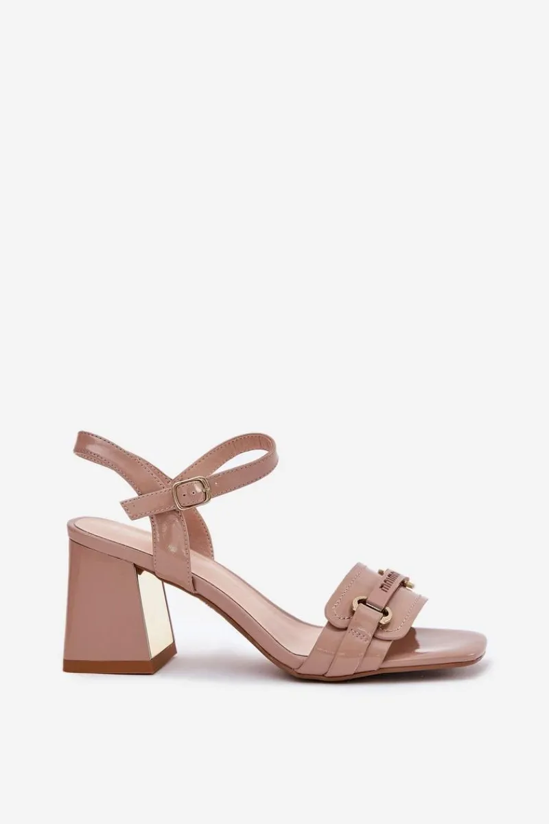 Outlet Evento Skórzane Lakierowane Sandały Damskie Na Słupku Beżowe Mevonelle Beżowy