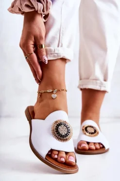 Skórzane Modne Klapki Lewski Shoes 3132/O Białe Damskie Klapki Damskie Klasyczne