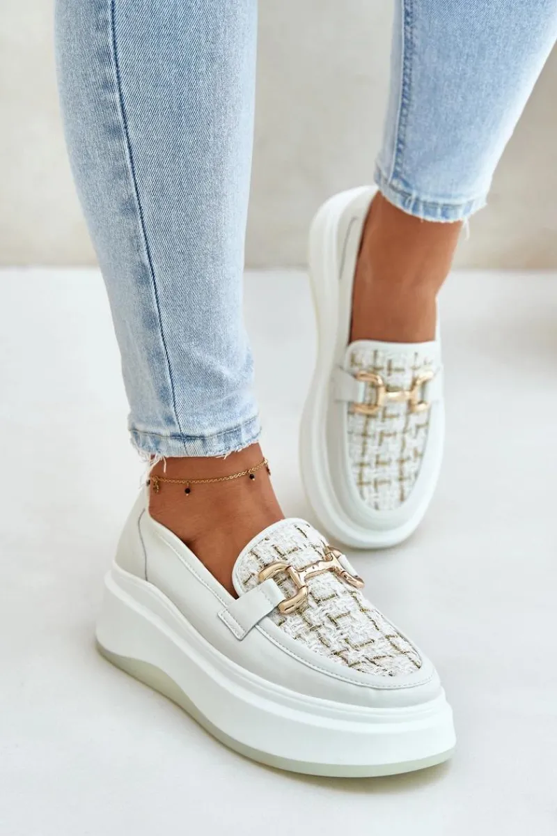 New Skórzane Mokasyny Damskie Na Platformie Ze Złotą Ozdobą Vinceza 89105 Jasnobeżowe Damskie Loafersy Damskie