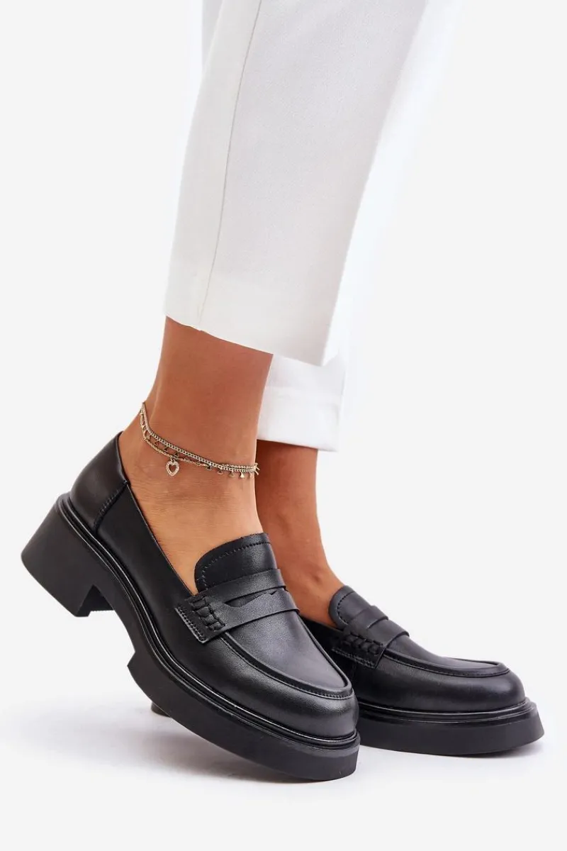 Outlet Skórzane Mokasyny Loafersy Damskie D&A JC42-61 Czarne Damskie Mokasyny Damskie Lakierowane