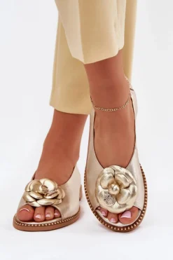 Sandały Płaskie>CheBello Skórzane Płaskie Sandały Z Ozdobą 4642 Złote Złoty