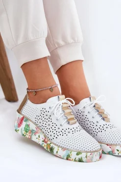 Buty Sportowe Na Platformie|Półbuty Skórzane></noscript>Artiker Skórzane Półbuty Damskie Na Koturnie 56C1800 Biało-Złote