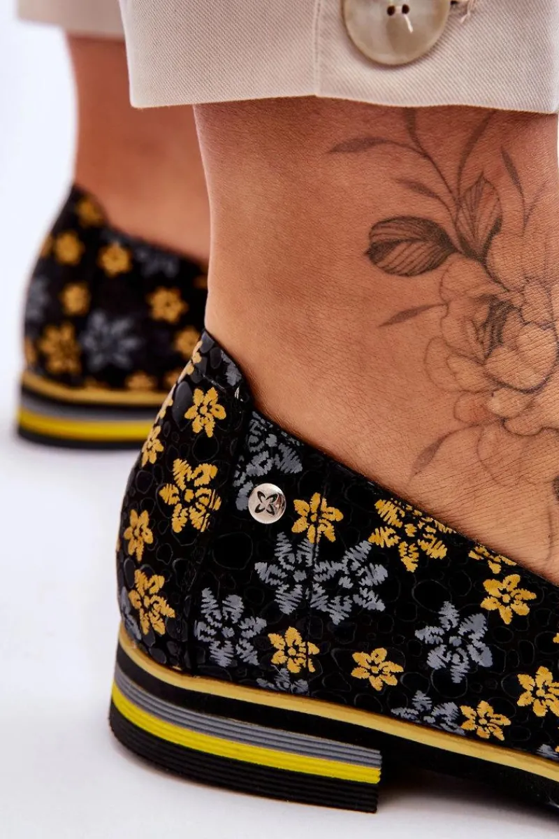 Półbuty Skórzane|Mokasyny Damskie Skórzane>Maciejka Skórzane Półbuty Żółte Kwiaty 05035-38 Czarne