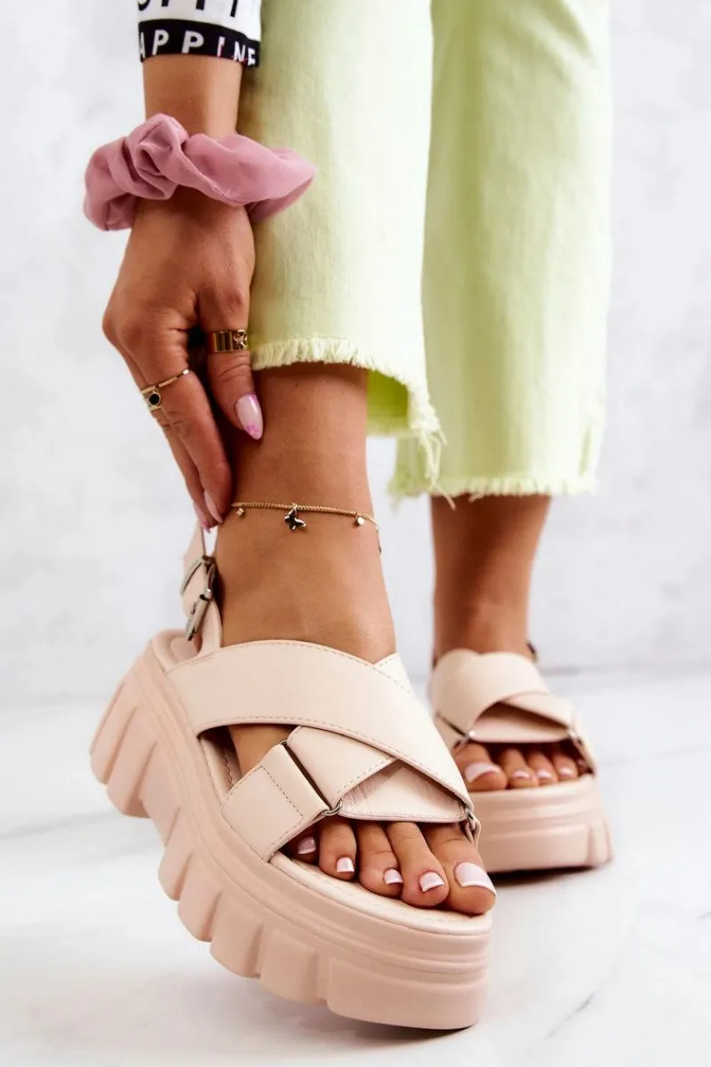 Sandały Płaskie>Evento Skórzane Sandałki Na Platformie Jasnobeżowe Betti