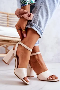 Clearance Boto Skórzane Sandałki Na Słupku Beżowe Estrella