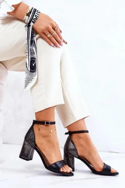 Hot Boto Skórzane Sandałki Na Słupku Czarne Lorene