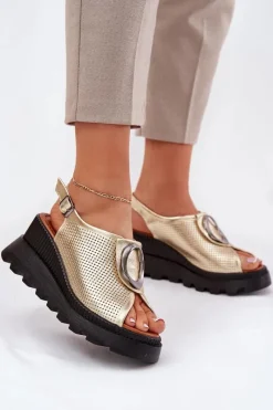 Discount Skórzane Sandały Damskie Na Koturnie Z Ozdobą Artiker 56C0109 Złote Damskie Sandały Na Koturnie