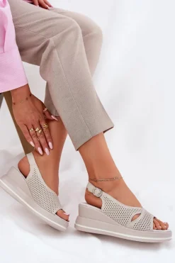 Sale Skórzane Sandały Damskie Na Koturnie S.Barski LR51-660 Beżowe Damskie Sandały Na Koturnie