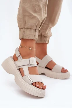 Sandały Płaskie>Evento Skórzane Sandały Damskie Na Platformie Beżowe Mertella