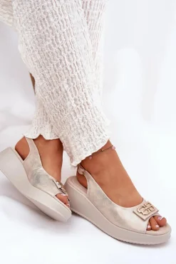 Sandały Na Koturnie>Damskie buty S.Barski Skórzane Sandały Damskie Na Koturnie Z Ozdobnym Detalem S.Barski LR51-593 Złote