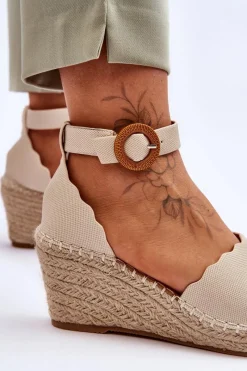 Sale Evento Skórzane Sandały Na Koturnie Comfort Shoe Beżowe Verola