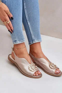 Sandały Płaskie></noscript>Laura Messi Skórzane Sandały Na Płaskim Obcasie Z Ozdobą 2865 Złote Złoty