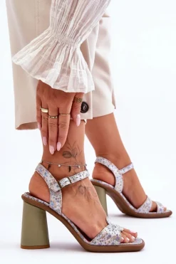 Hot Maciejka Skórzane Sandały Na Słupku 06029-24 Biało-Zielone Biały