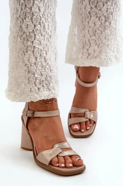 Sandały Na Słupku|Sandały Na Obcasie></noscript>Maciejka Skórzane Sandały Na Słupku 06029-25 Złote Złoty