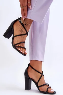 Clearance Skórzane Sandały Na Słupku Z Paseczkami Czarne La Meria Damskie Sandały Na Obcasie