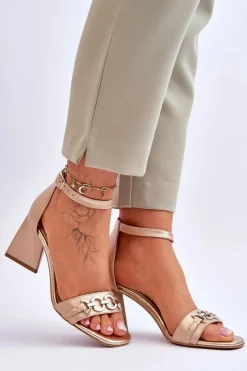 Laura Messi Skórzane Sandały Na Trójkątnym Obcasie 2595 Beżowe