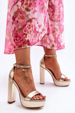 Boto Skórzane Sandały Na Wysokim Słupku I Platformie Złote Sky Dream