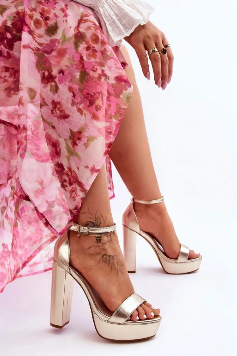 Boto Skórzane Sandały Na Wysokim Słupku I Platformie Złote Sky Dream