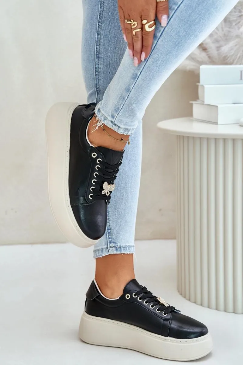 Sneakersy Damskie>Buty damskie Vinceza Skórzane Sneakersy Damskie Na Platformie Z Przypinką Vinceza 89101 Czarne